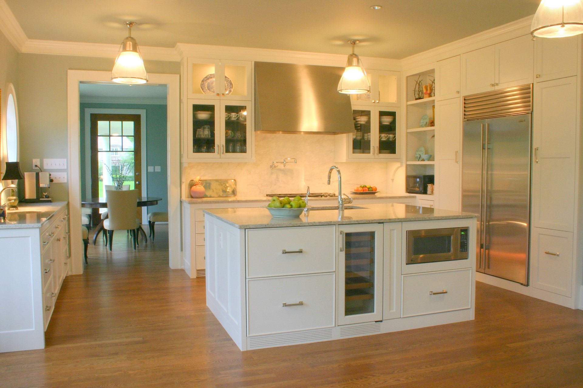 Transitional painted kitchen, built by Trillium for the Wellington Park project